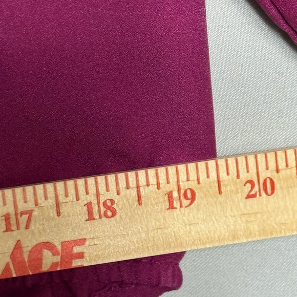 41 Hawthorn Magenta Blouse - Picture 7 of 7